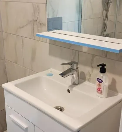 Airport ホームステイ