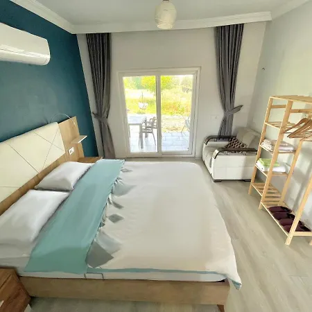 Gazde/Camere de închiriat Airport Dalaman